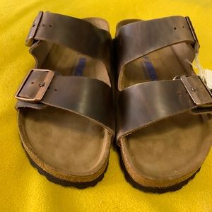 Birkenstock Arizona oiled leather sandal